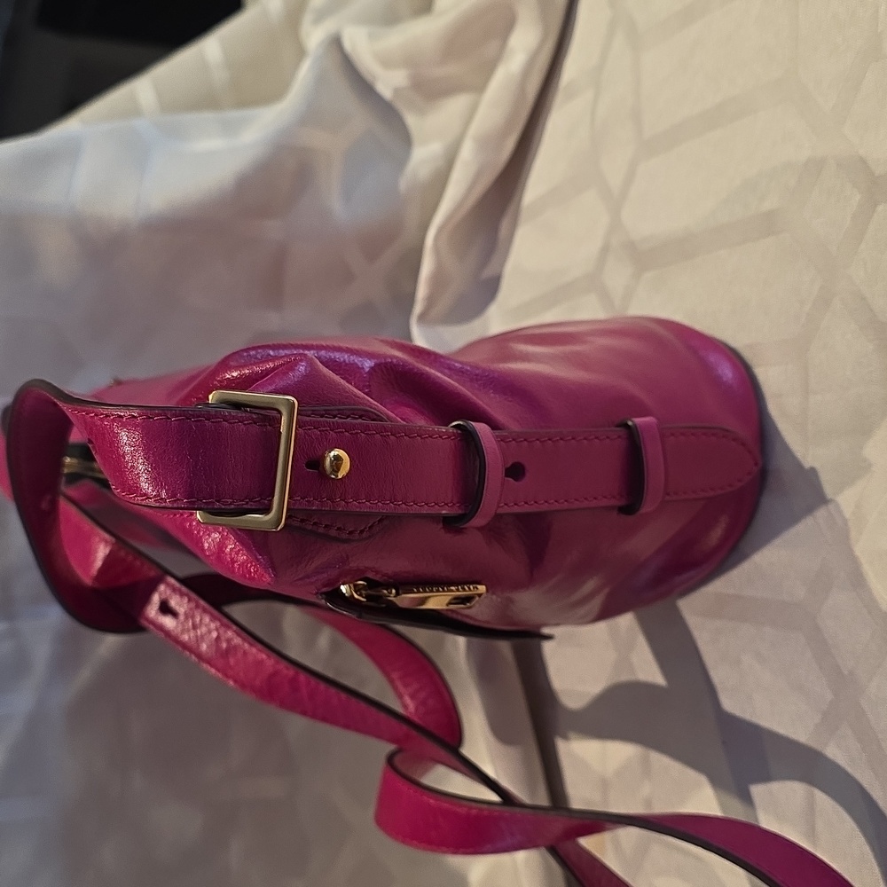 Marc Jacobs Fuchsia Crossbody Bag - Picture 4 of 11